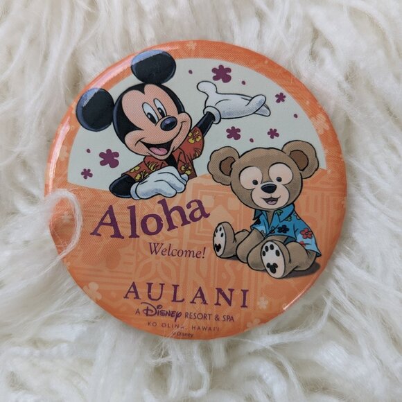 Disney Aulani Collectible Button Pin with Aloha, Mickey, and Bear - Picture 1 of 2